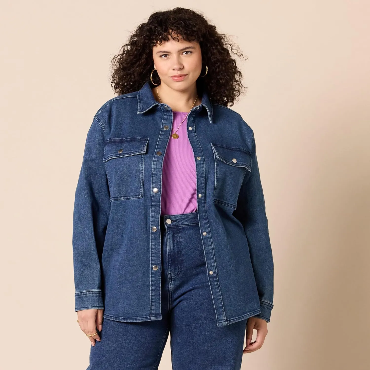 Amazon Essentials Women's Oversized-Fit Heavyweight Denim Shirt Jacket