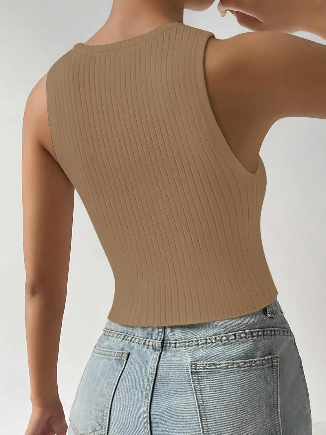 COZYEASE Women's Button Front Ribbed Knit Crop Tank Top Scoop Neck Sleeveless Casual Plain Crop Top