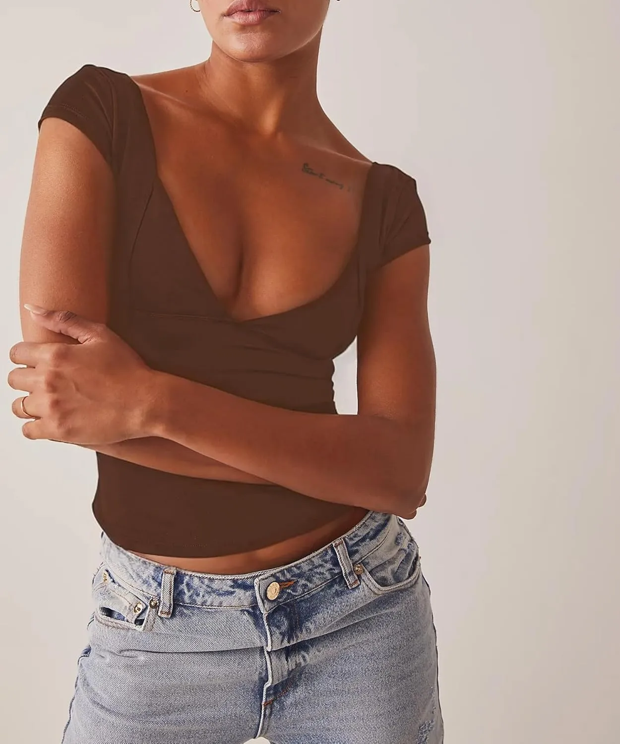 ForeFair Women Sexy Deep V Neck Backless Tank Top Slim Fit Summer Casual Y2k Crop Short Sleeve Top