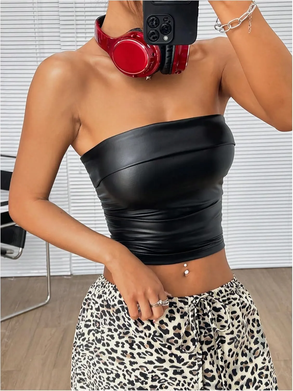 SOLY HUX Women's Faux Leather Crop Tube Top Strapless Sexy Going Out Bandeau Top Party Rave Concert Outfit