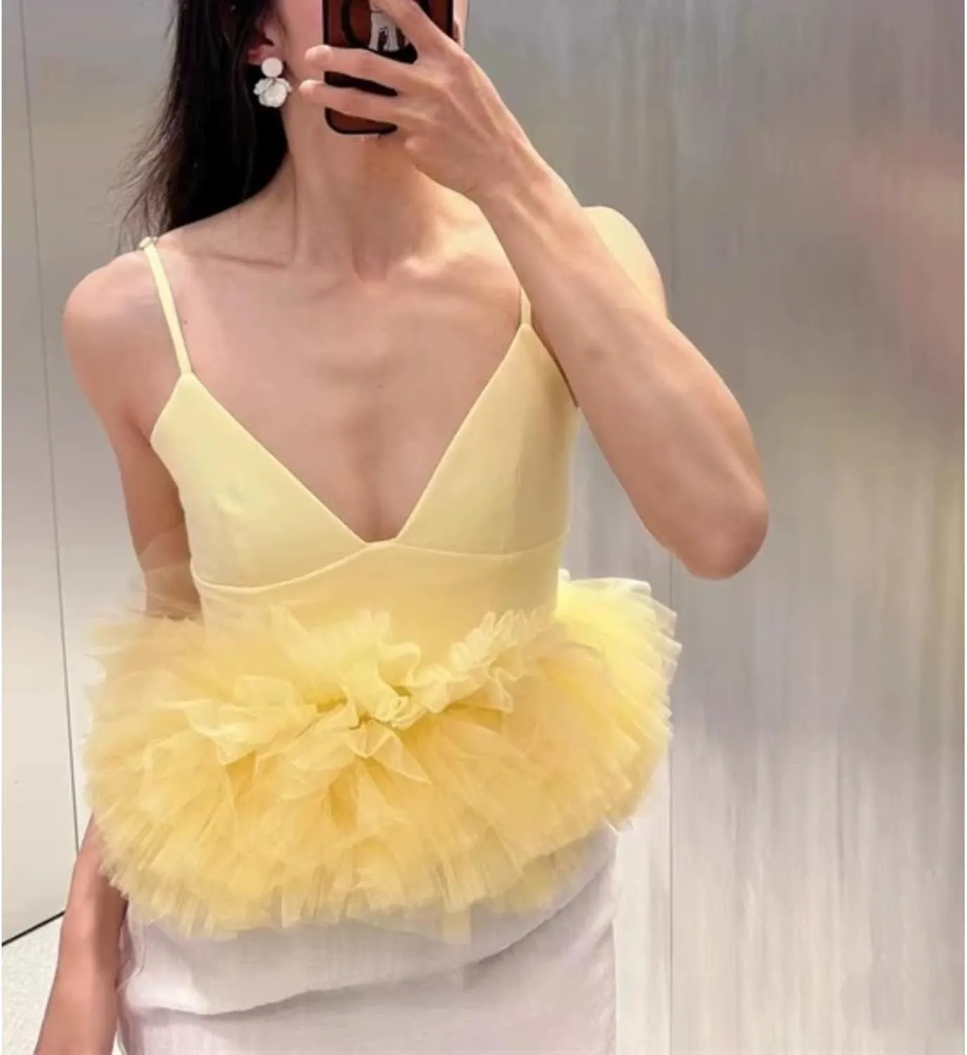 Summer Backless Spaghetti Top for Women Sleeveless Tulle Cropped Camisole Club and Vocation Tulle Stretch Top