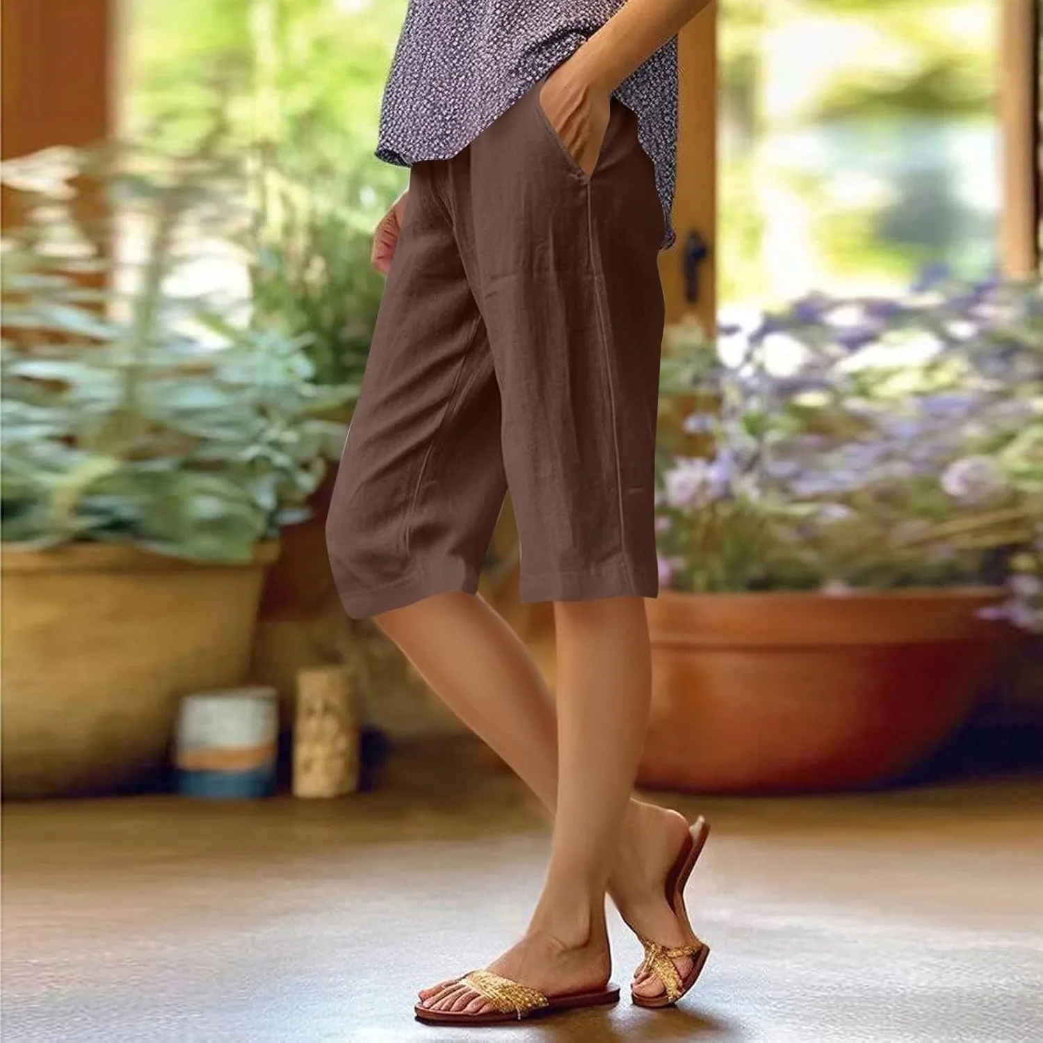 Women's Bermuda Shorts Cotton Linen Knee Length Shorts Casual Loose Lightweight Summer Beach Pants with Pockets